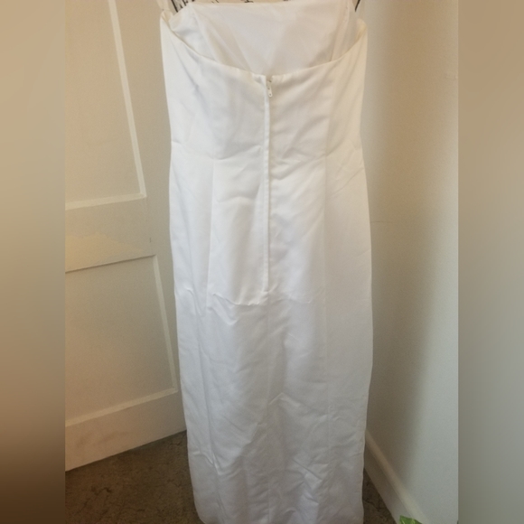 David's Bridal wedding dress - Picture 3 of 4